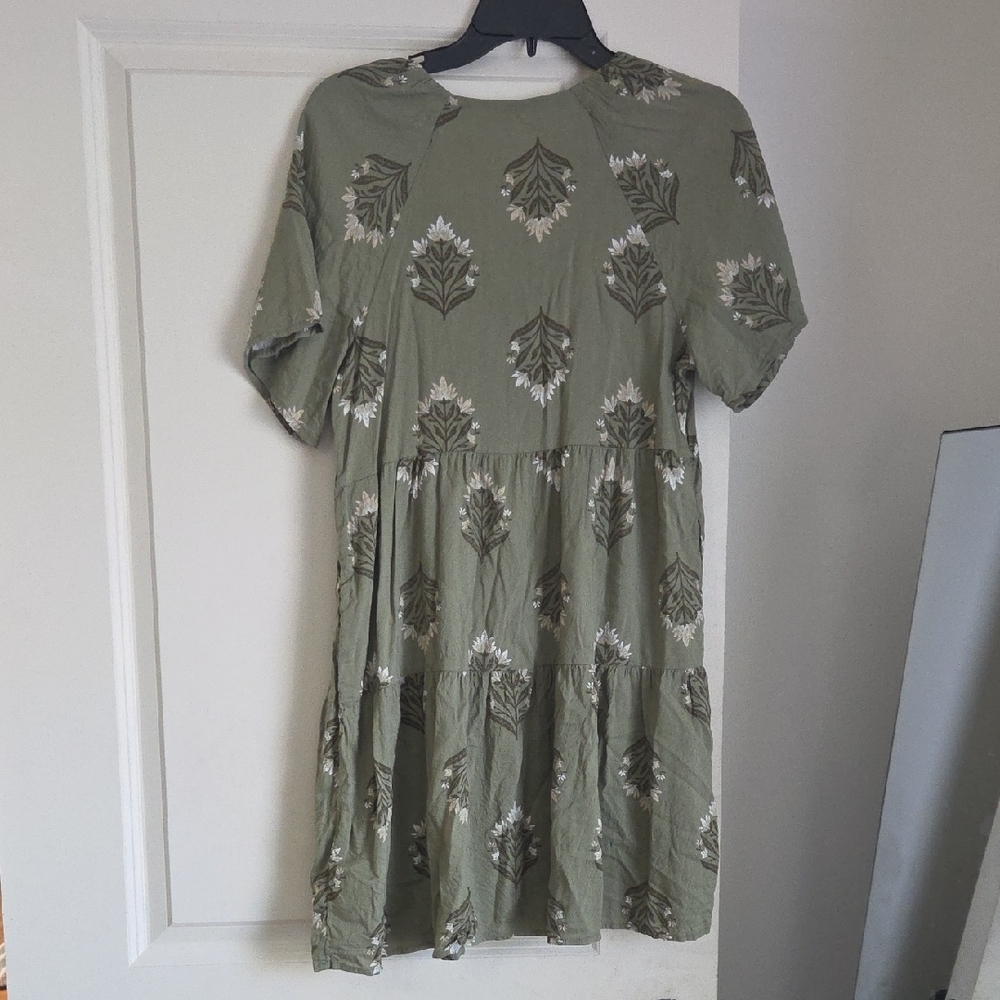 Old Navy Tiered Mini Swing Dress - Picture 8 of 9